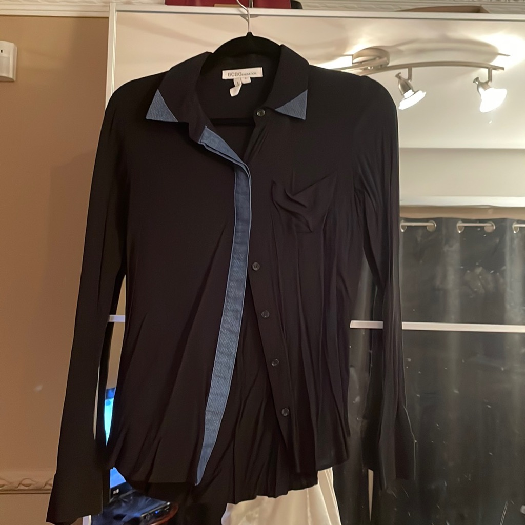 Soft Bcbg Button Down